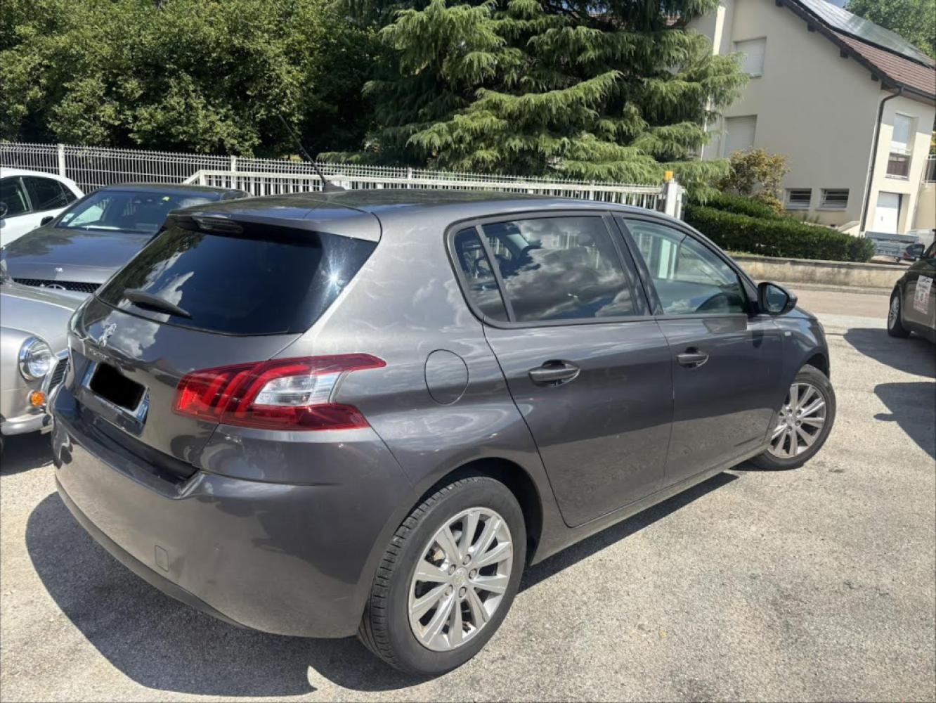 PEUGEOT 308 II 1.2 PURETECH S&S 110 STYLE
