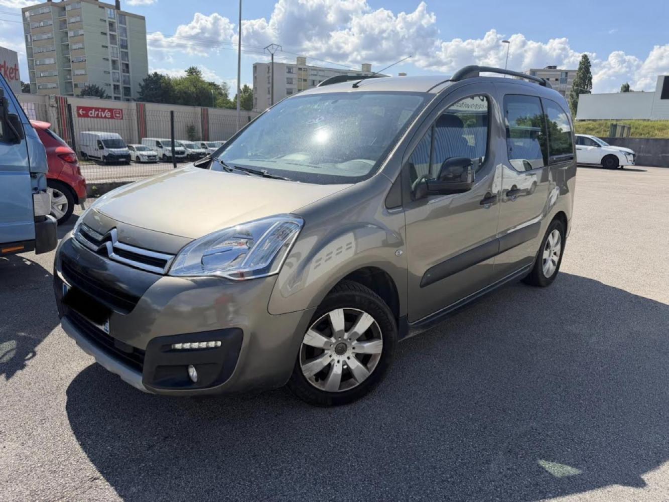 CITROEN BERLINGO II (2) 1.6 BLUEHDI 100 CONFORT 21L2
