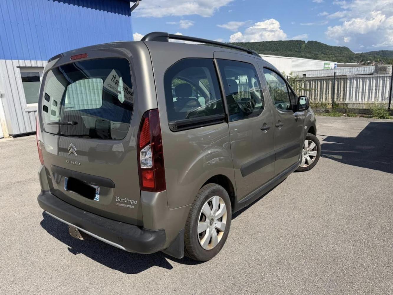 CITROEN BERLINGO II (2) 1.6 BLUEHDI 100 CONFORT 21L2