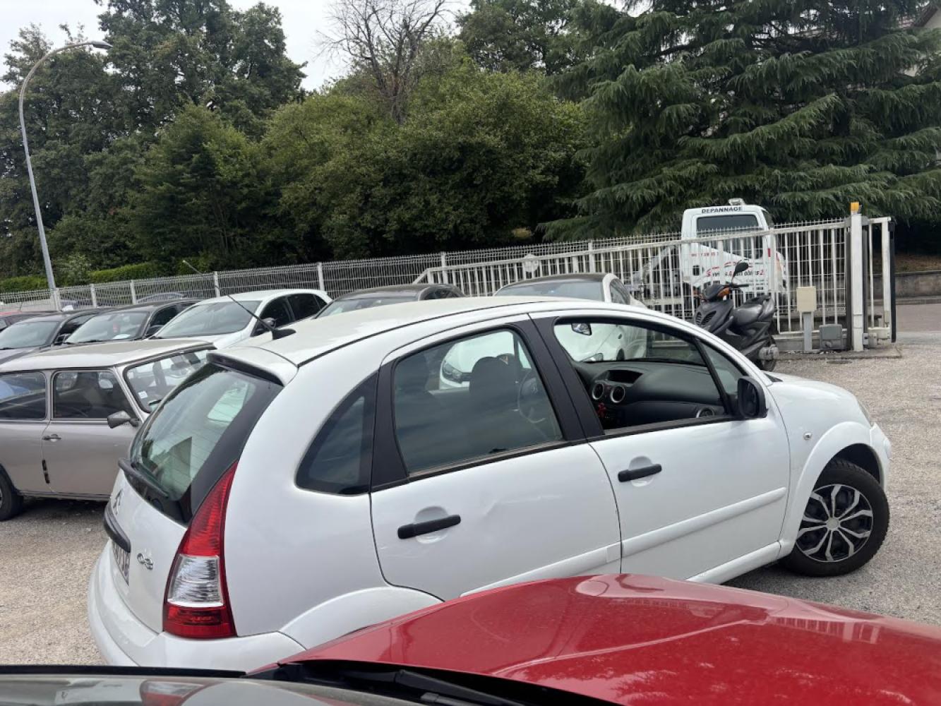 CITROEN C3 II 1.4 HDI 70 BUSINESS