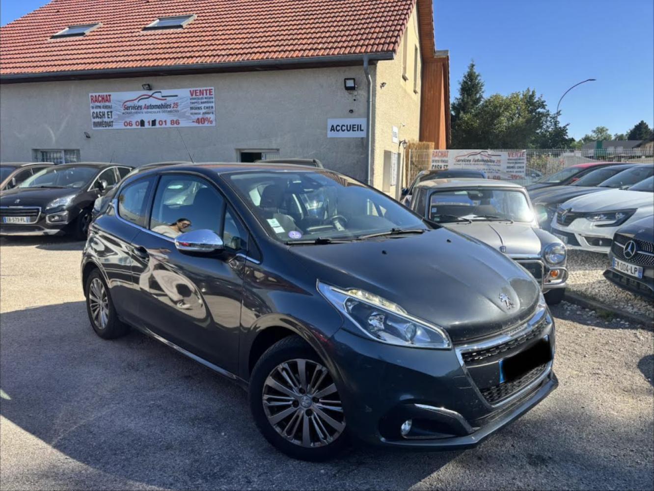 PEUGEOT 208 (2) 1.2 PURETECH 110 S&S ALLURE 3P