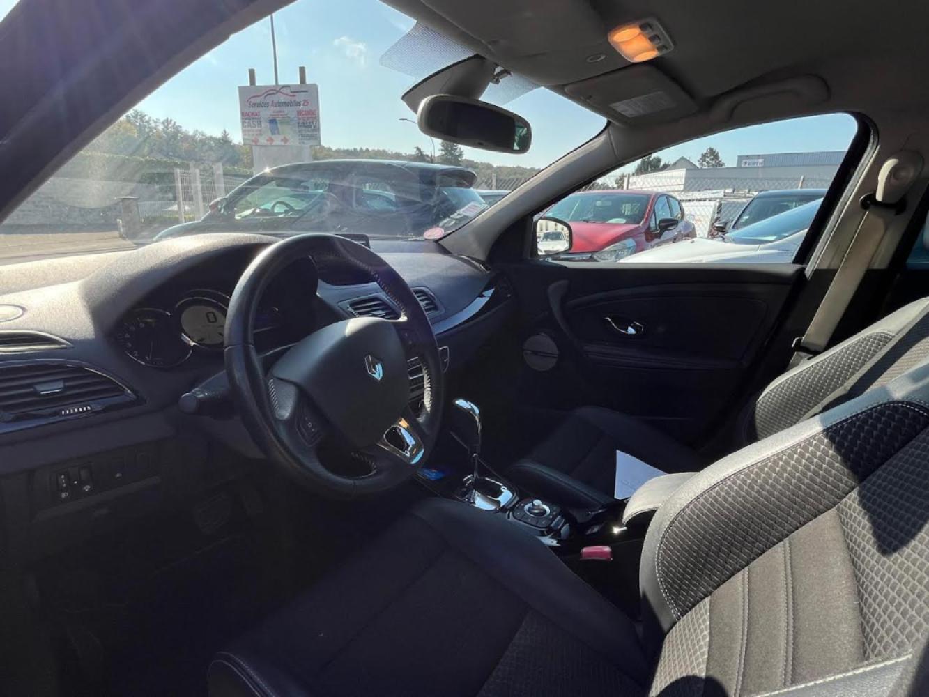 RENAULT MEGANE III (2) 1.2 TCE 130 ENERGY BOSE ECO2