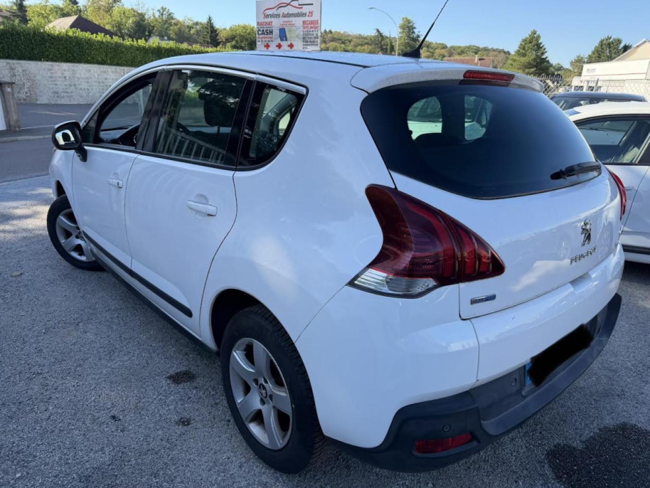PEUGEOT 3008 (2) 1.6 BLUEHDI 120 S&S ALLURE