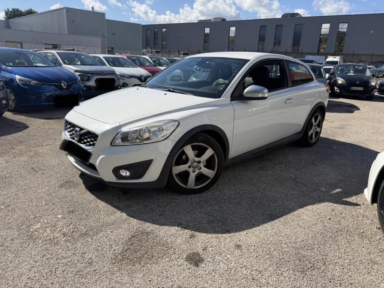 VOLVO C30 (2) D2 115 STOP & START KINETIC EDITION