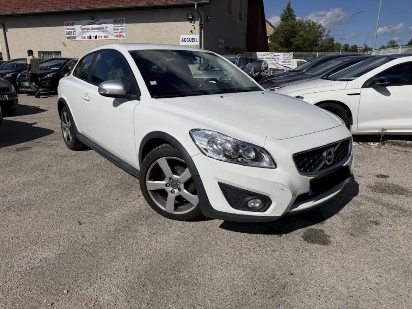 VOLVO C30 (2) D2 115 STOP & START KINETIC EDITION