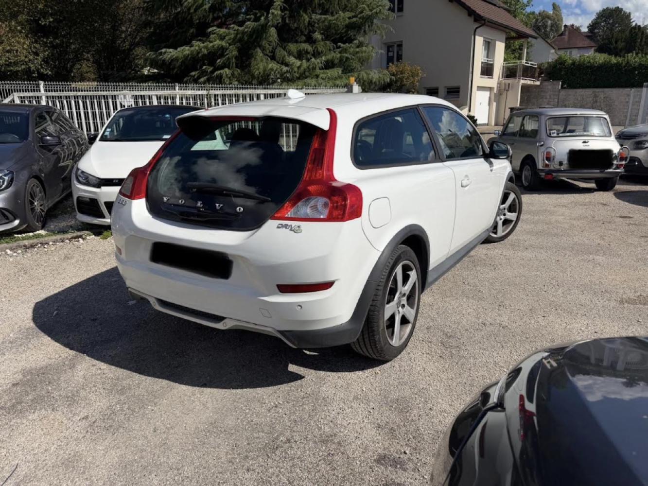VOLVO C30 (2) D2 115 STOP & START KINETIC EDITION