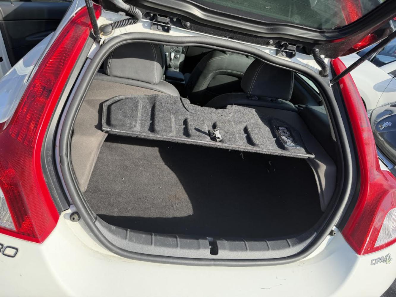 VOLVO C30 (2) D2 115 STOP & START KINETIC EDITION