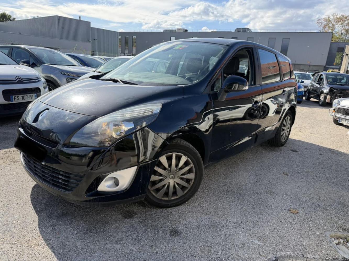 RENAULT GRAND SCENIC III 1.9 DCI 130 ALYUM 7PL