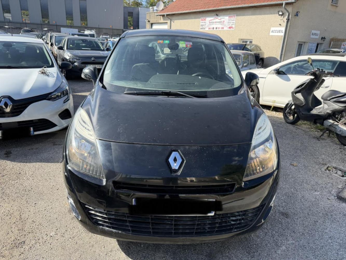 RENAULT GRAND SCENIC III 1.9 DCI 130 ALYUM 7PL