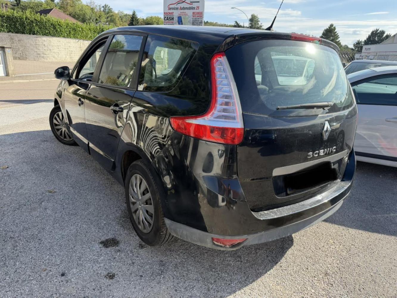 RENAULT GRAND SCENIC III 1.9 DCI 130 ALYUM 7PL