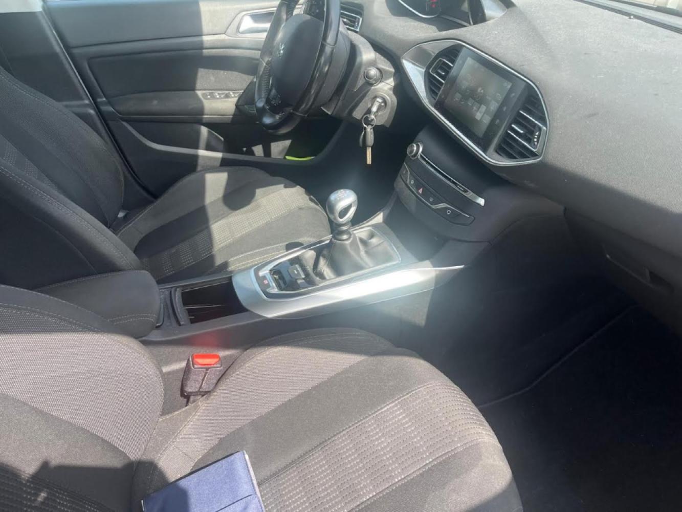 Peugeot 308 1.2 130ch allure