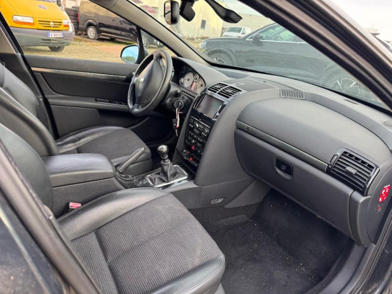 PEUGEOT 407 2.0 HDI 140CH SIGNATURE