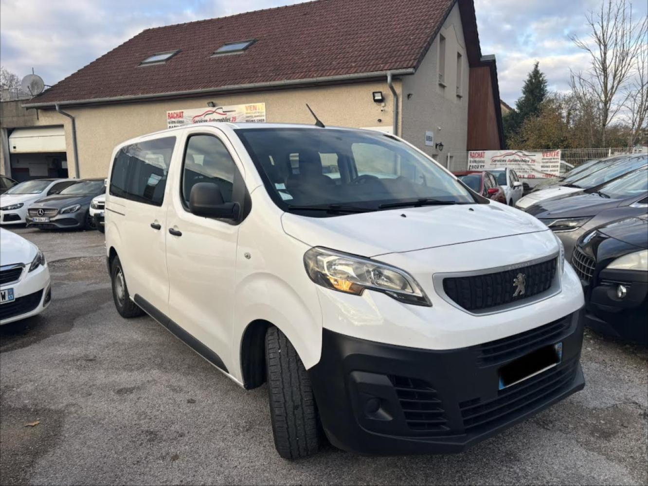 PEUGEOT TRAVELLER 1.5 BLUEHDI 120 S&S STANDARD ACTIVE 8P