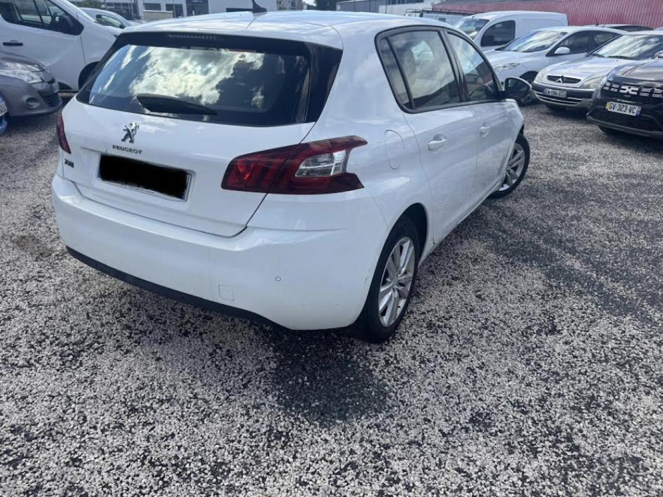 PEUGEOT 308 1.6 E-HDI 115 BUSINESS PACK