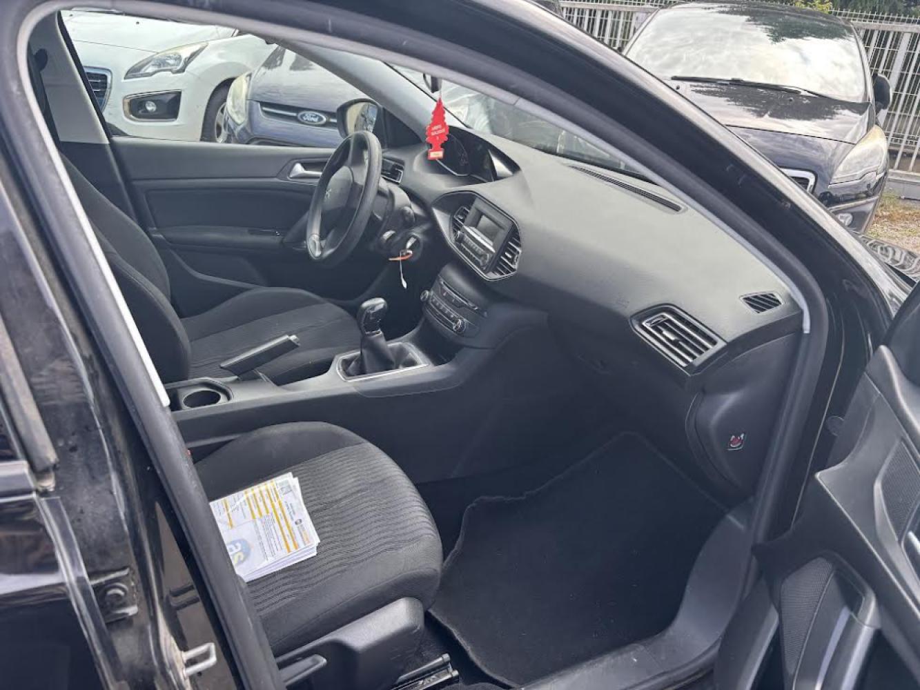 PEUGEOT 308 1.6 HDI 92 STYLE