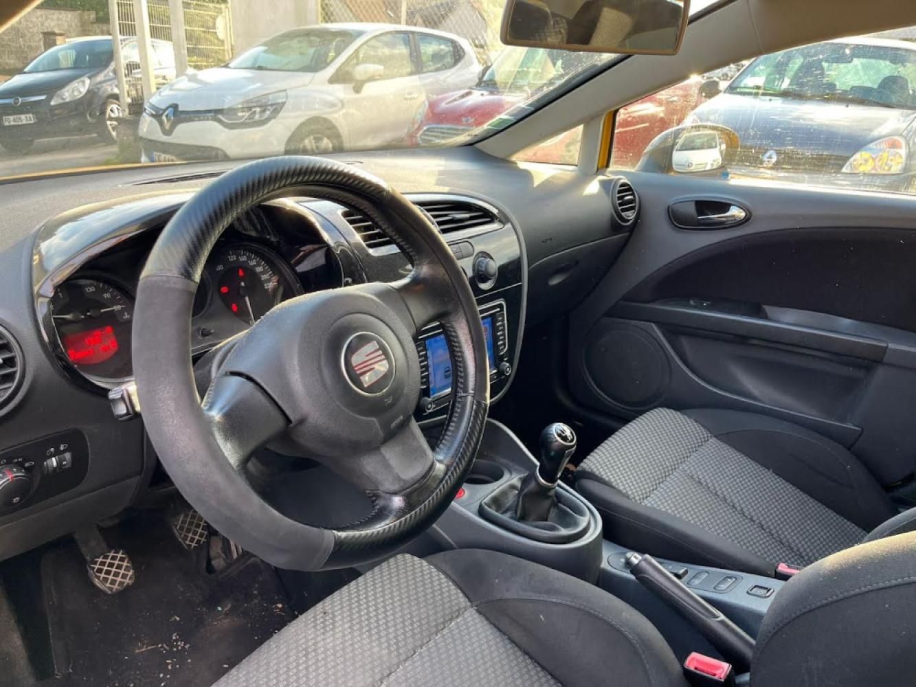 SEAT LEON II 1.9 TDI 90 SPORT EDITION