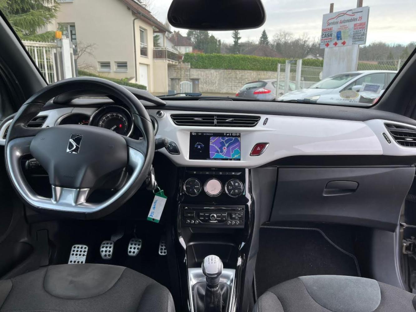 CITROEN DS3 1.6 E-HDI 90 AIRDREAM RED EDITION