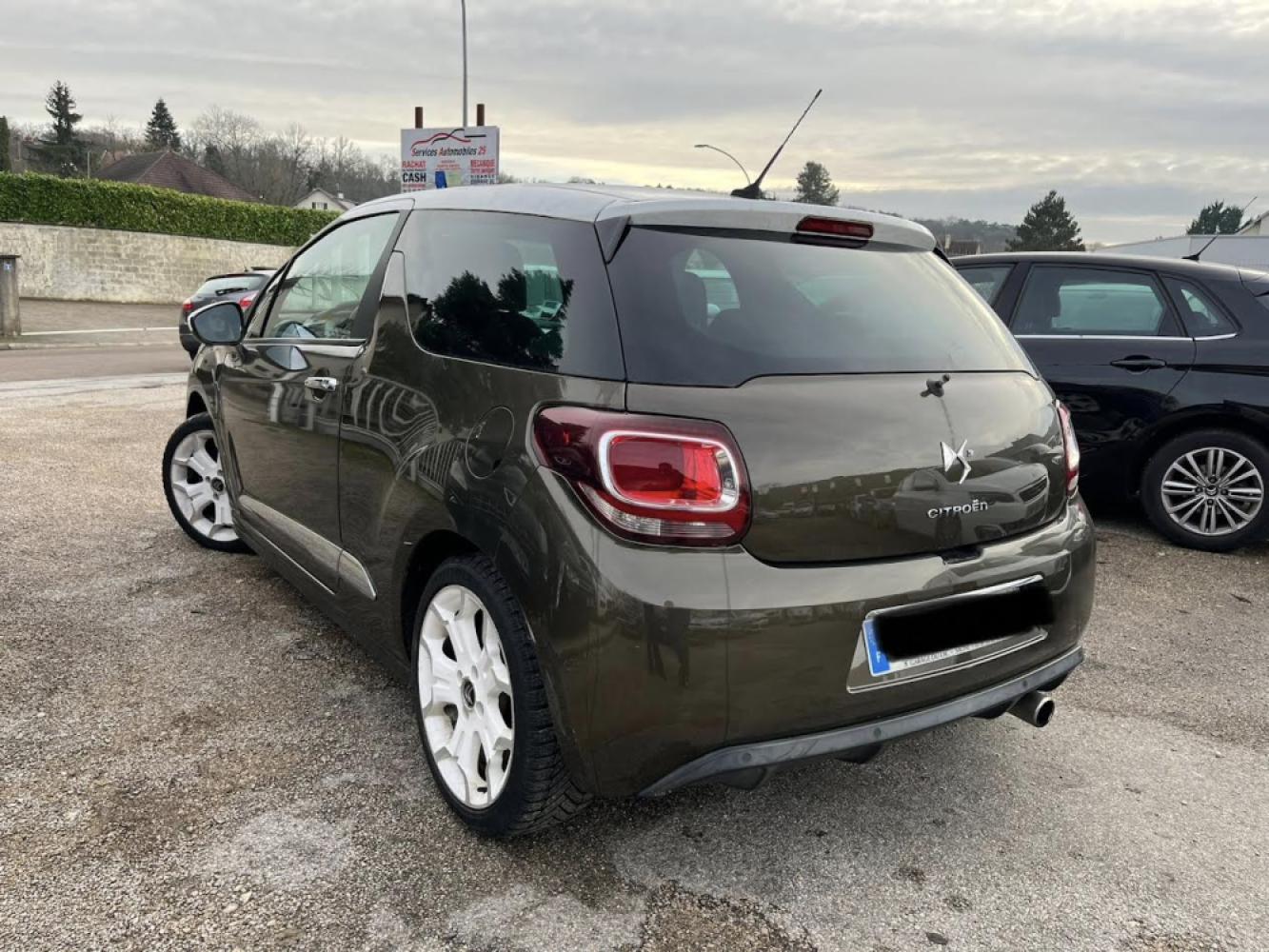 CITROEN DS3 1.6 E-HDI 90 AIRDREAM RED EDITION