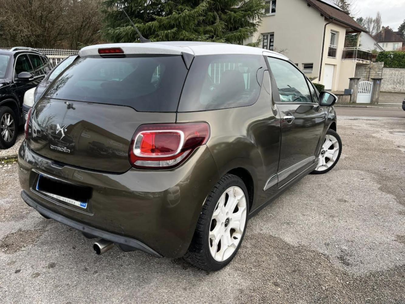 CITROEN DS3 1.6 E-HDI 90 AIRDREAM RED EDITION