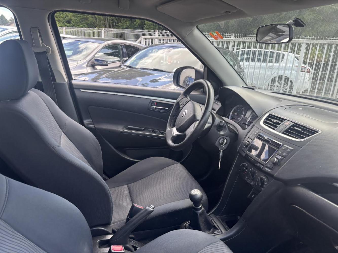 SUZUKI SWIFT III 1.2 VVT GLX 4X4 5P