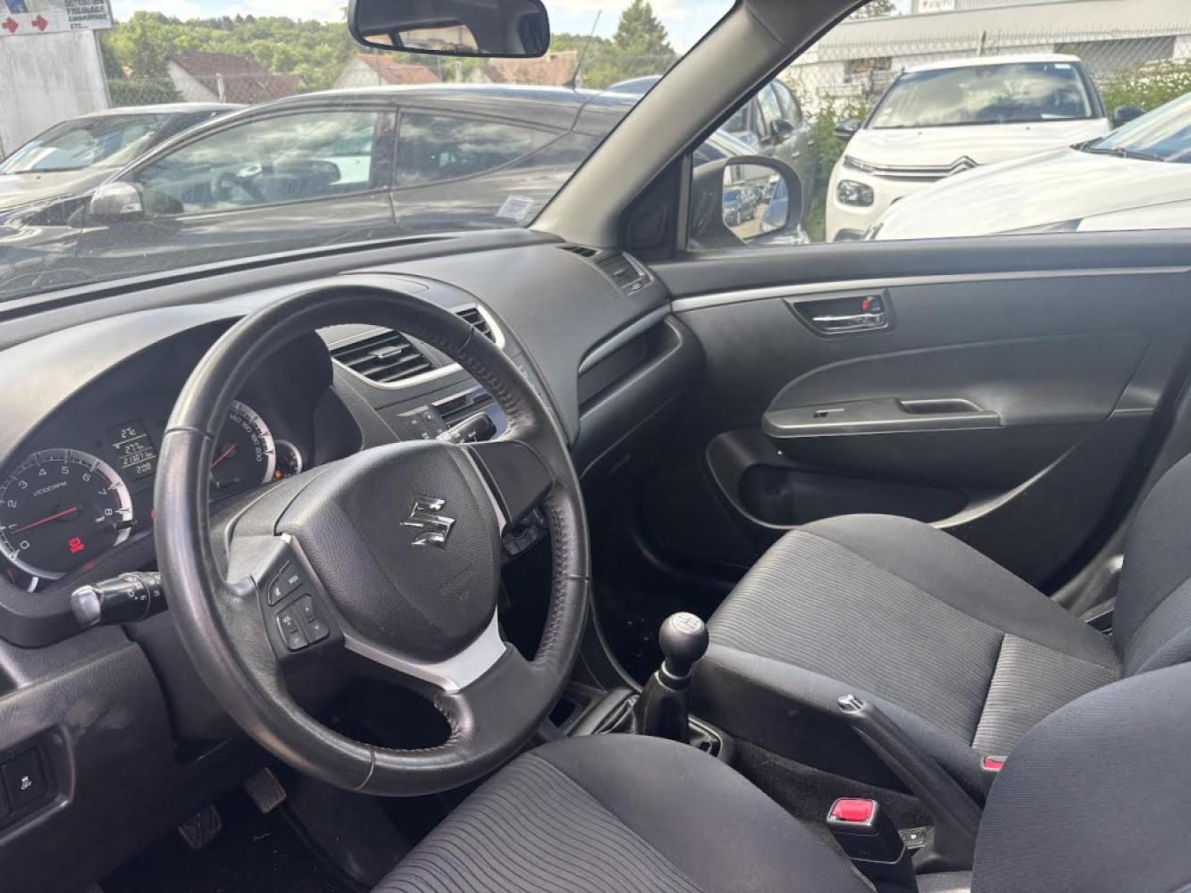 SUZUKI SWIFT III 1.2 VVT GLX 4X4 5P
