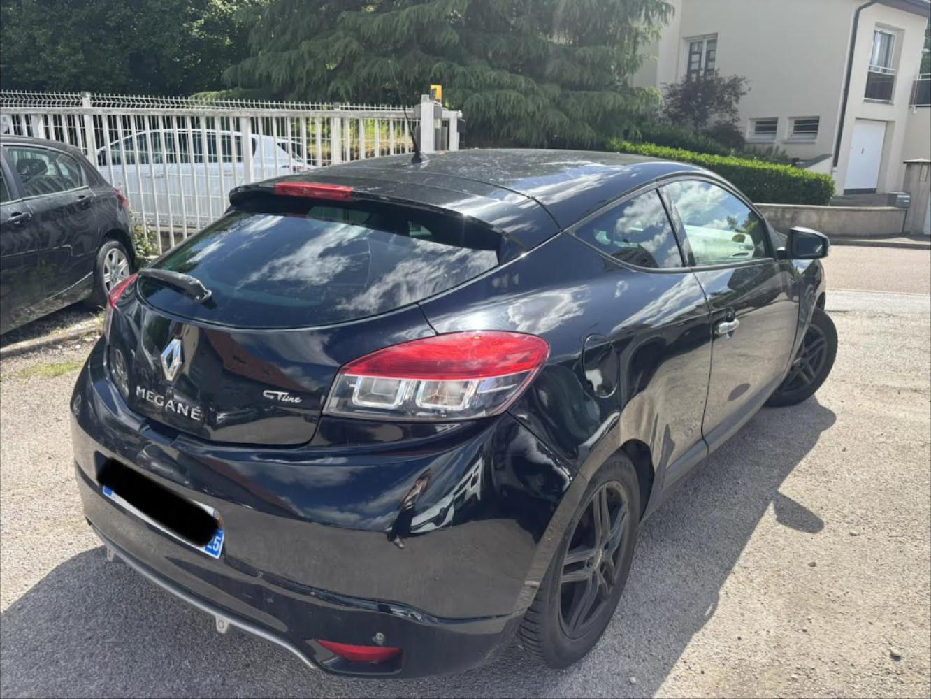 RENAULT MEGANE III COUPE 1.6 16V 110 BIO-ETHANOL COLOR EDITION